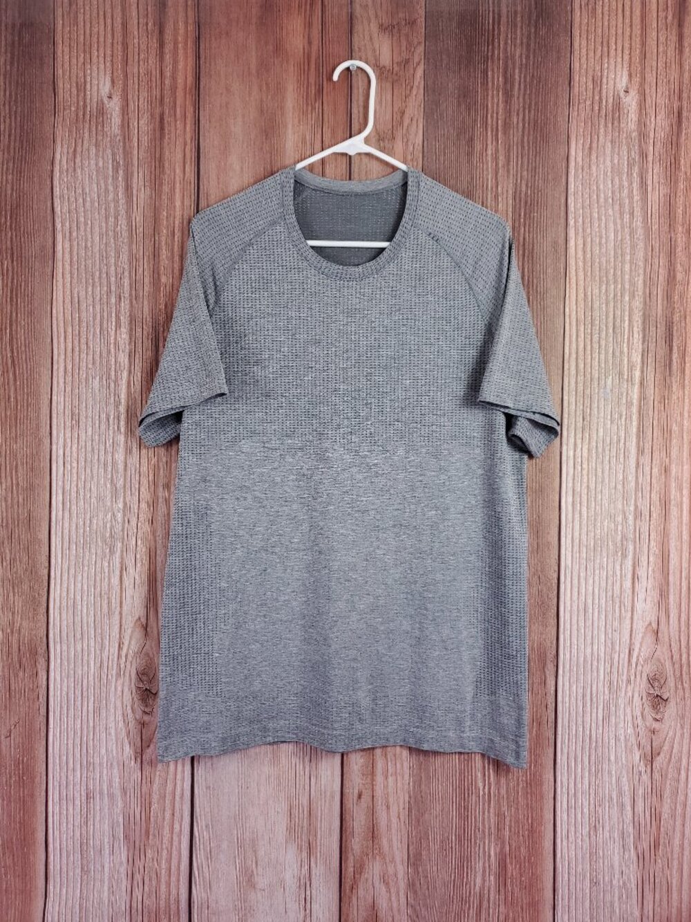Lululemon Shirt Mens Large Metal Vent Tech Short Sleeve Mesh Athletic Gym Gray